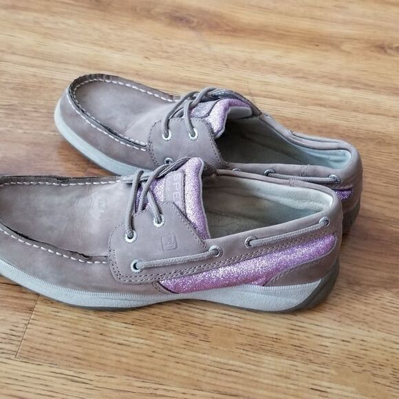 Sperry's Topsider Intrepid Girls Shoe 5.5 Loafer - Picture 2 of 6